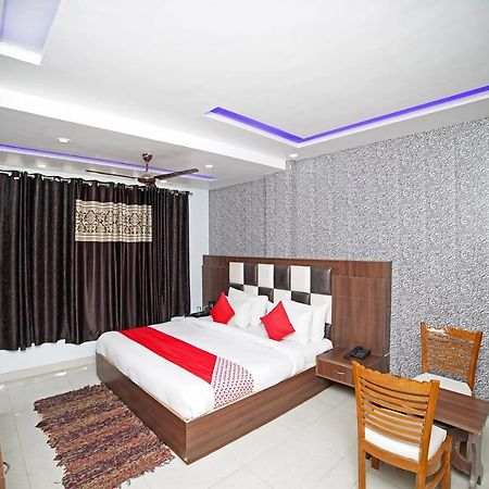 Kashipur Oyo 39539 Hotel Vansh & Restaurant מראה חיצוני תמונה