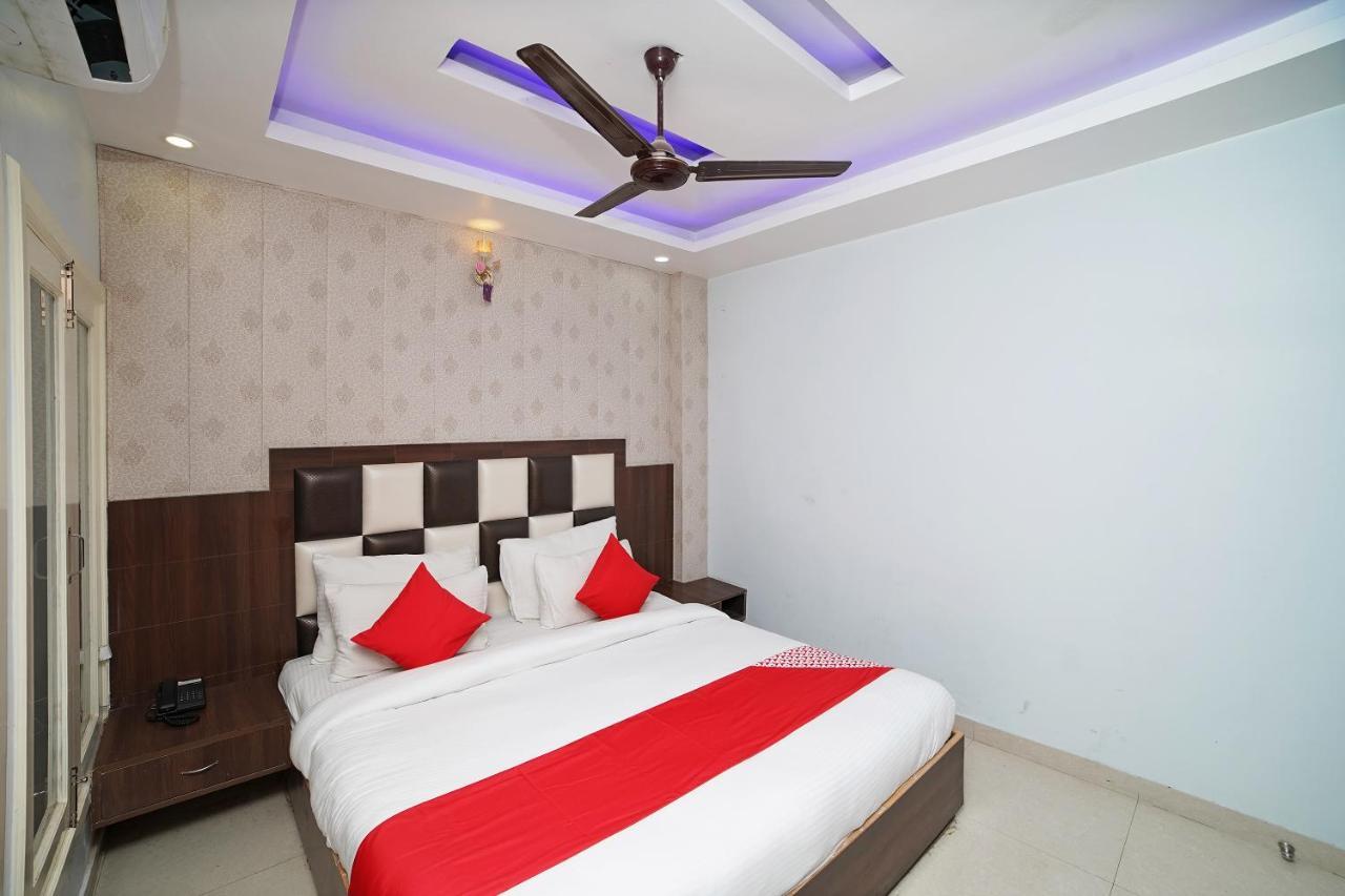 Kashipur Oyo 39539 Hotel Vansh & Restaurant מראה חיצוני תמונה