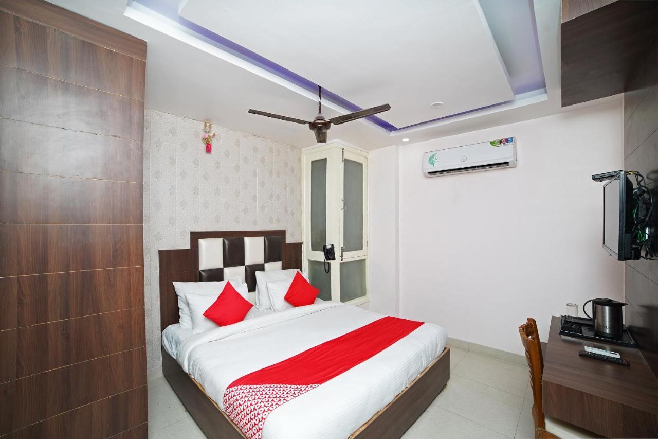 Kashipur Oyo 39539 Hotel Vansh & Restaurant מראה חיצוני תמונה