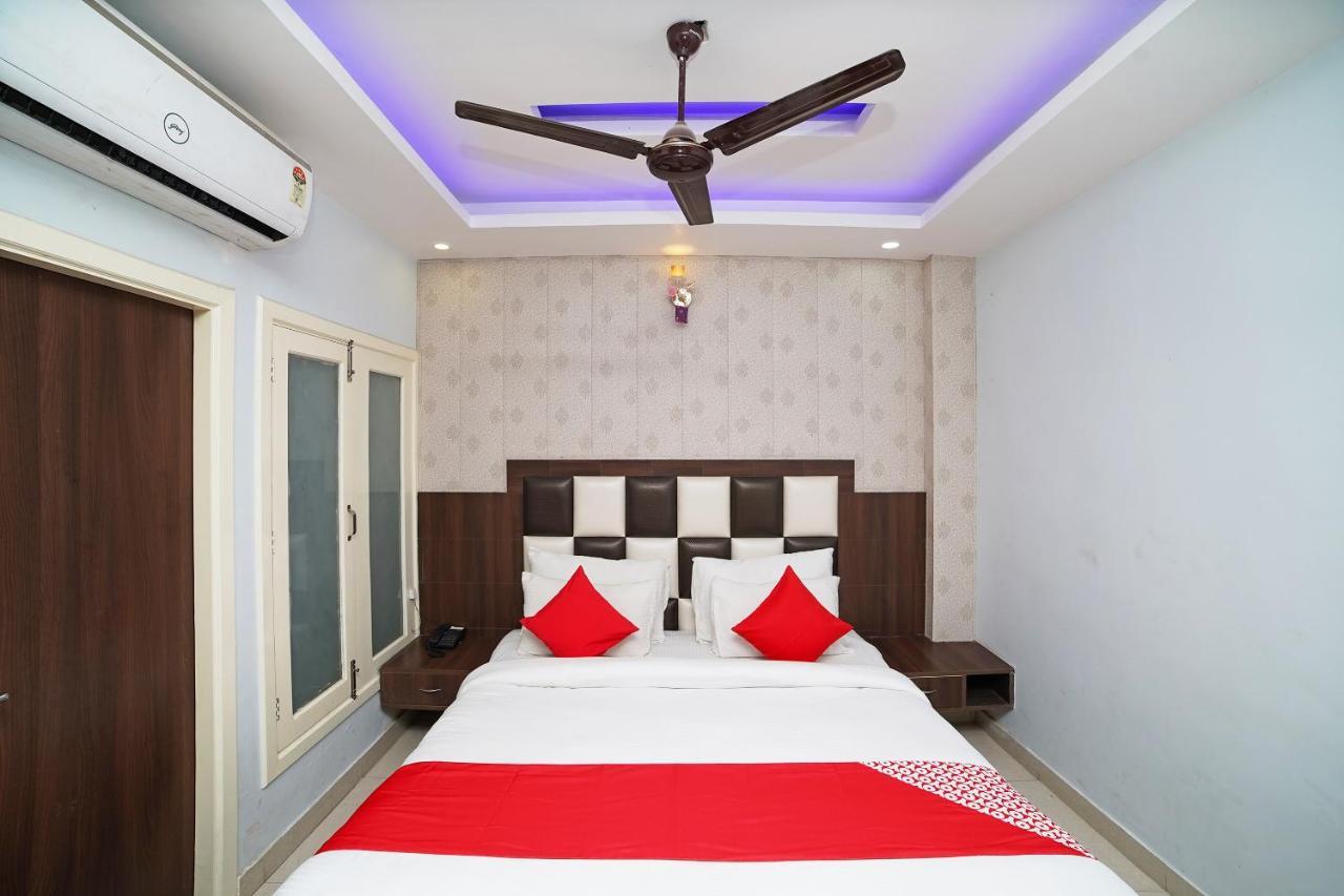 Kashipur Oyo 39539 Hotel Vansh & Restaurant מראה חיצוני תמונה
