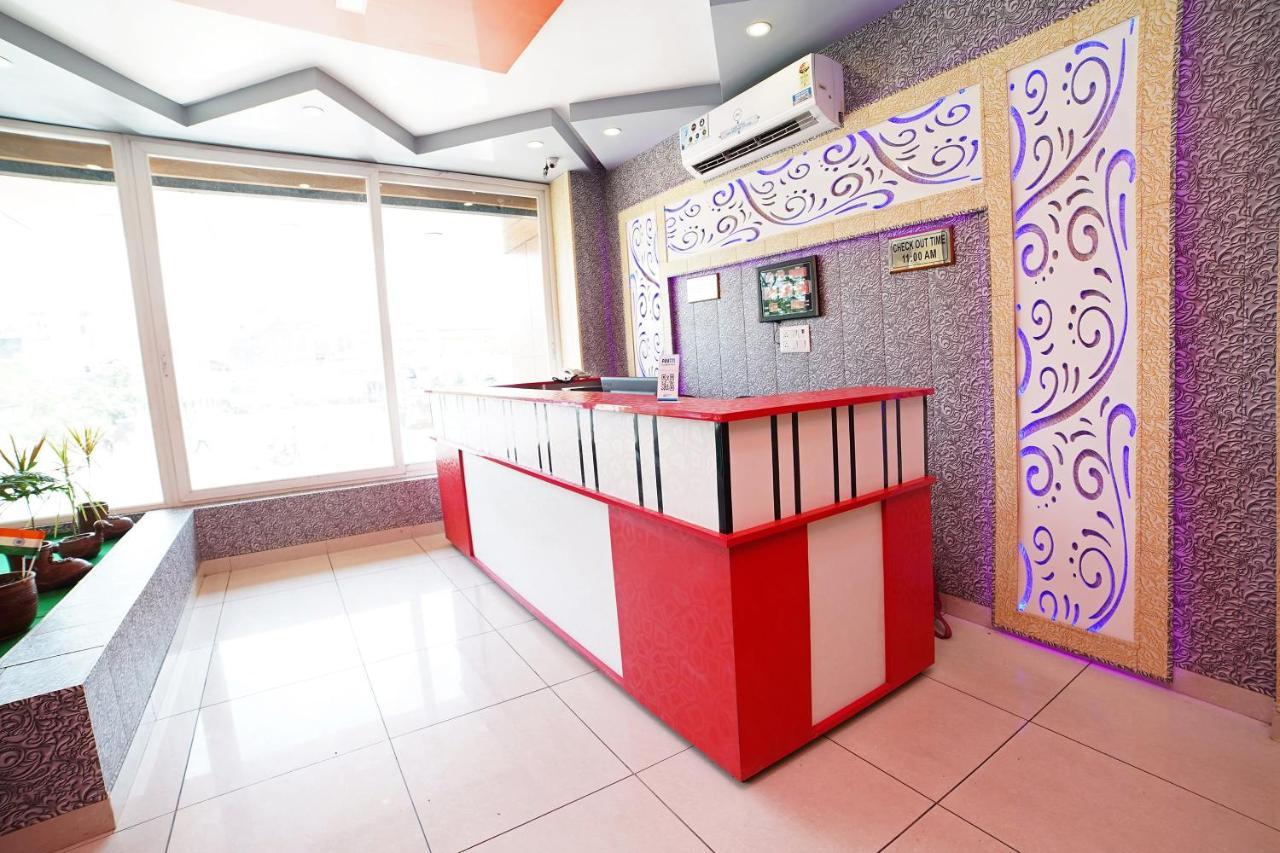 Kashipur Oyo 39539 Hotel Vansh & Restaurant מראה חיצוני תמונה