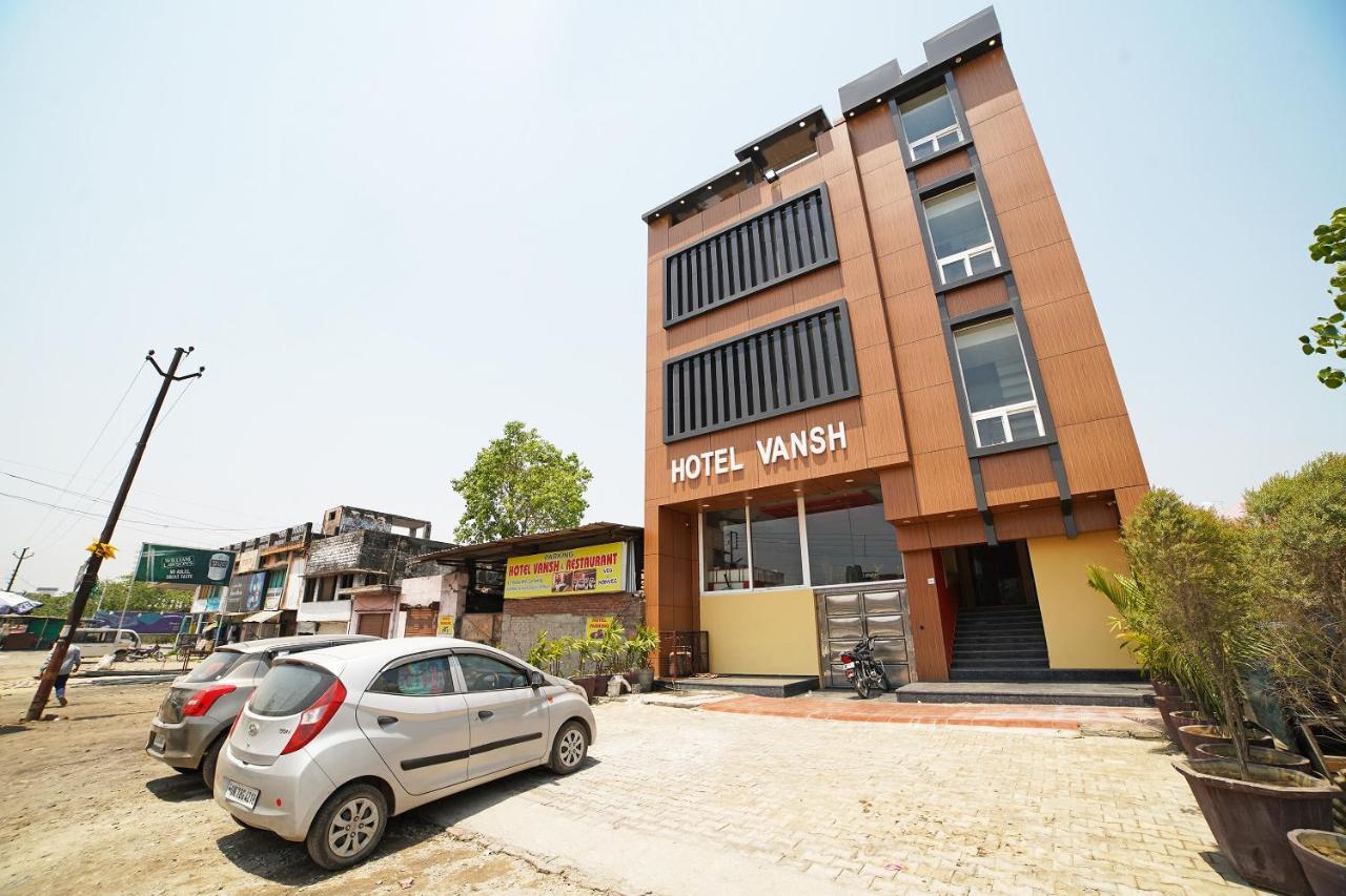 Kashipur Oyo 39539 Hotel Vansh & Restaurant מראה חיצוני תמונה