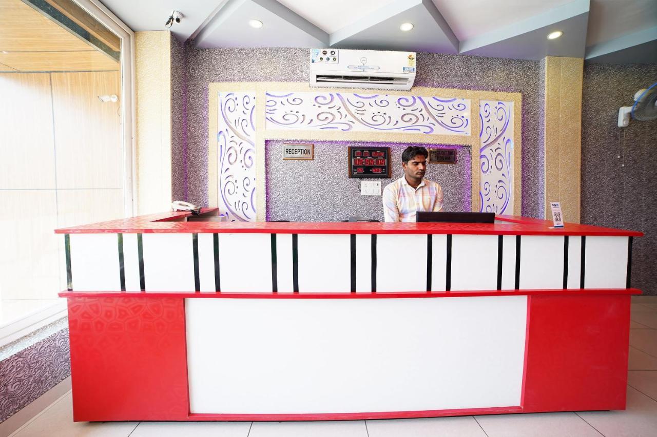 Kashipur Oyo 39539 Hotel Vansh & Restaurant מראה חיצוני תמונה